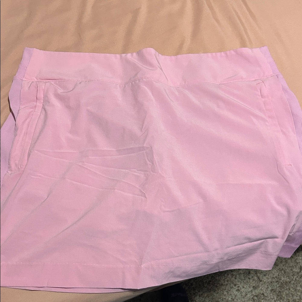 Elegant Pink Women's Athletic Skort